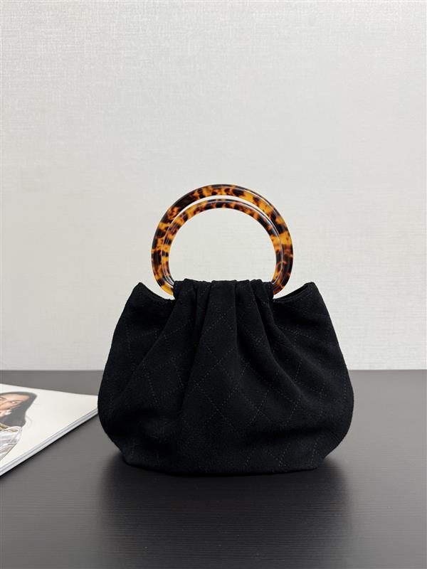 2026131222421437 100